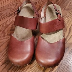 Dansko Thea Clogs Brown Size 40, 9-9.5
